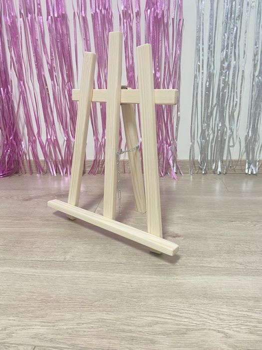 Настільний дерев’яний мольберт ручної роботи