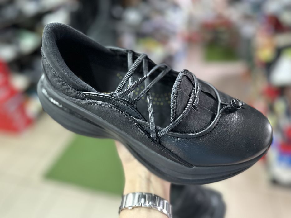 Кросівки Hoka Bondi Mary Jane колаборація ( ООЗМІР 40 2/3 , 40 )