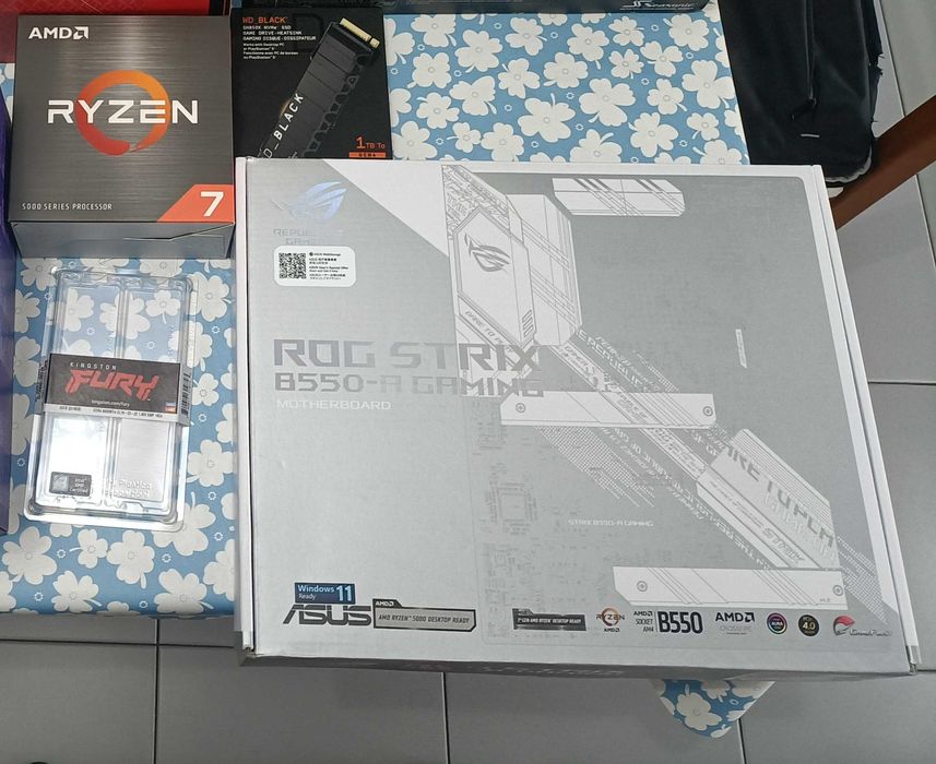 ASUS ROG STRIX B550-A GAMING + Ryzen 7 5800X + GSKILL DDR4 32GB 3600Mhz