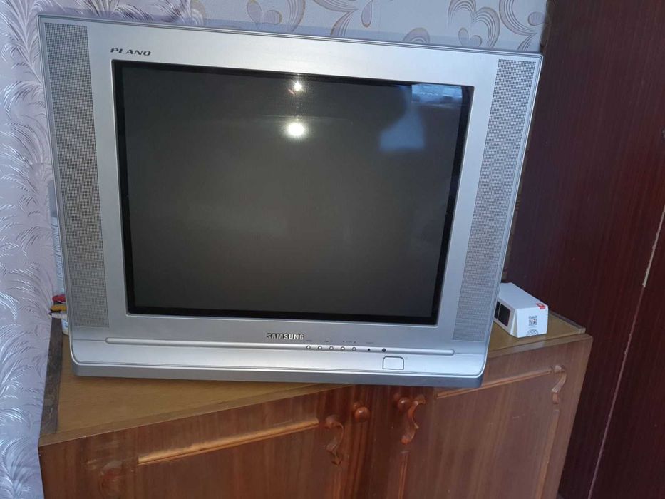 Телевізор SAMSUNG CS-21A11MHQ та CS-21M20ZQQ