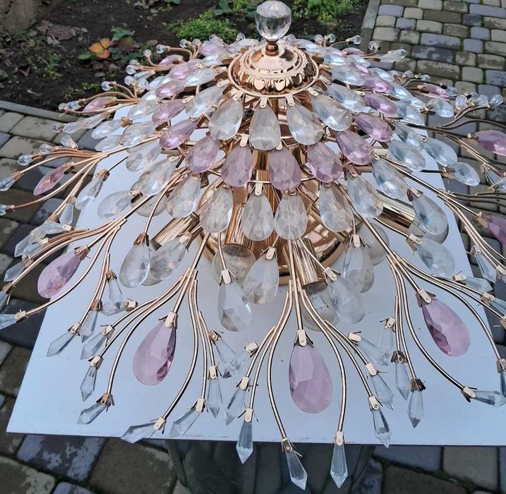 Продам кришталеві люстри