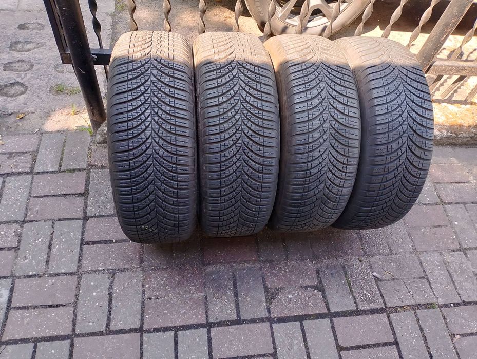 4szt opony 205/60R16. Goodyear, 6 mm