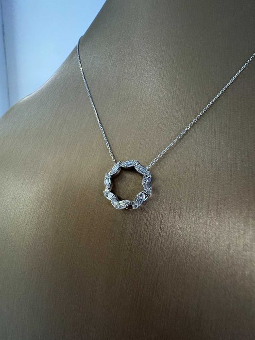 Naszyjnik z diamentami naturalnymi 0.38 ct bagiety Infinity