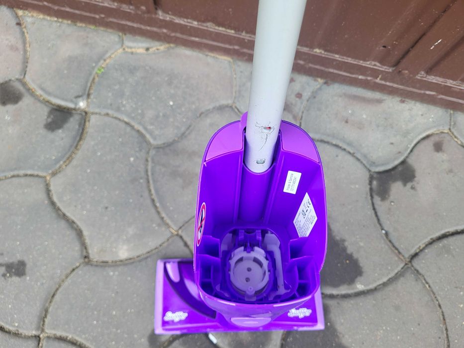 Mop płaski Swiffer wetjet