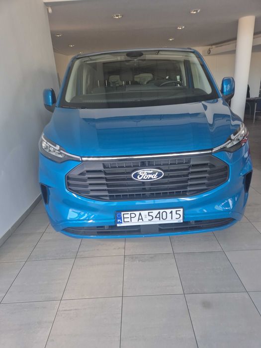 Bus 9-cio  osobowy wynajem.