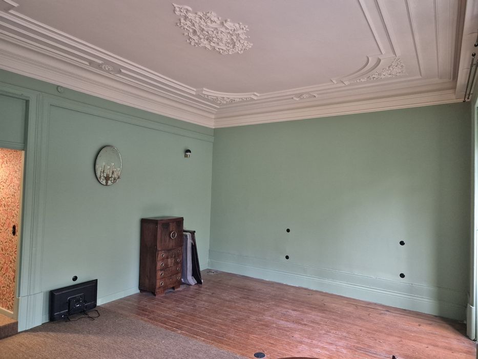 Sala ampla no centro do Porto