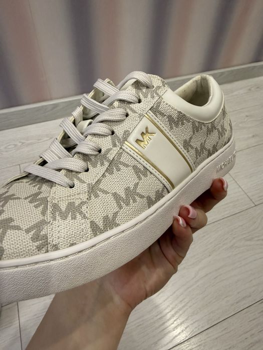 Кросівки Michael Kors