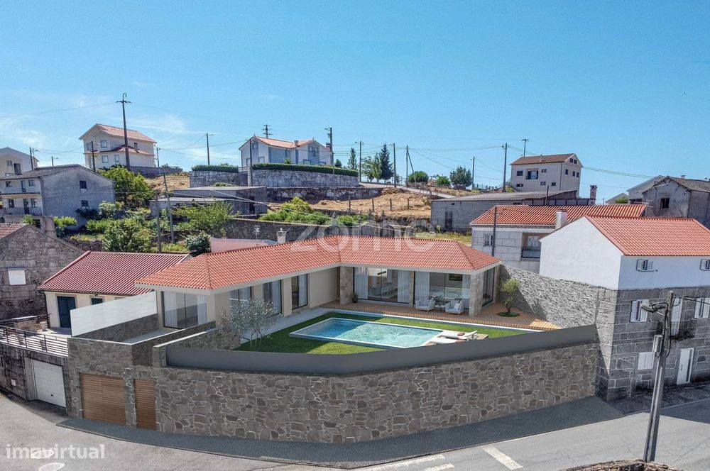 Moradia para recuperar em Gouveias, Pinhel