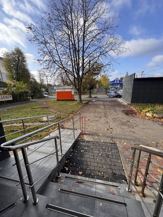 Комерційне приміщення в центрі міста