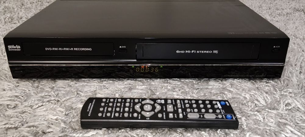 Magnetowid Nagrywarka VHS DVD LG-Schneider DVR4957 Hi-Fi Stereo 6 głowic pilot