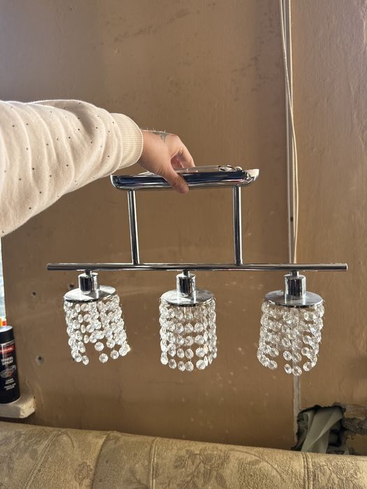 Piekna lampa z krysztalkami