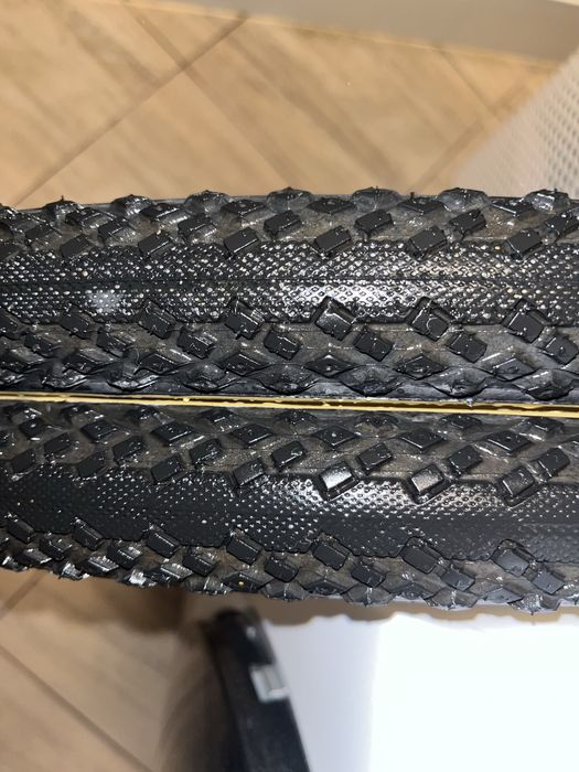 Komplet opon Vee Tire GP 700x40 28x1.60