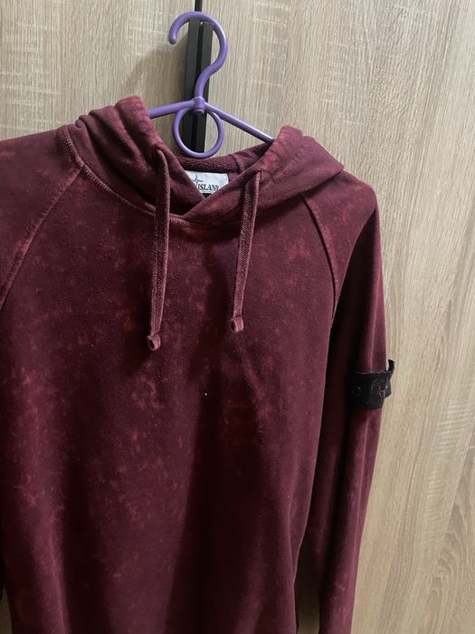 Stone island off dye