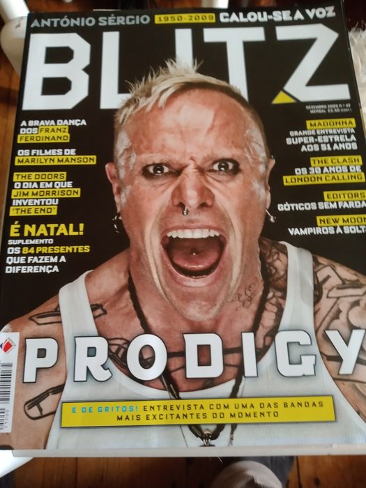 Lote 2 revistas Blitz 15€