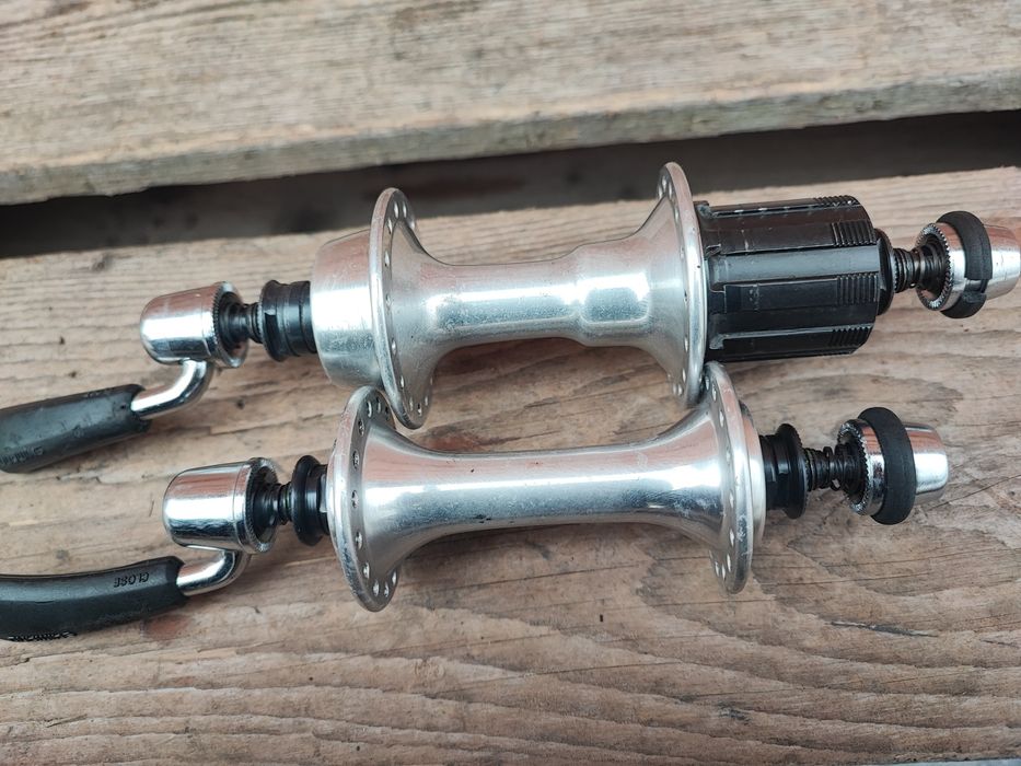 Piasty kół rowerowych Shimano Deore XT M732 7s 32H Retro MTB