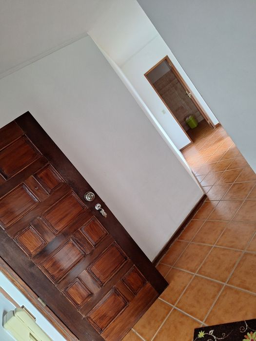 Arrenda se apartamento t2