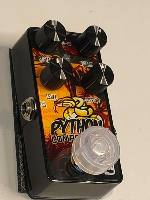 Kompresor gitarowy Caline Python G-012