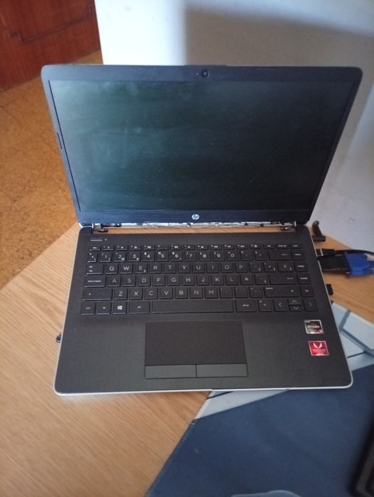 Portátil Razen 3 3200U