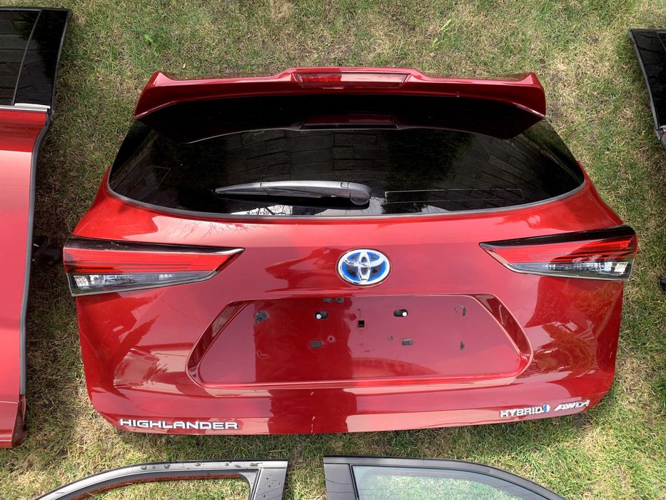 Toyota Highlander Hybrid 2020 Крышка багажника комплектная