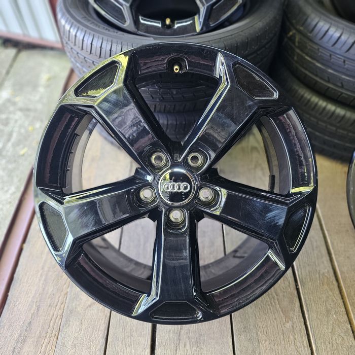 Alufelgi audi 5x112 7jx17 ET45