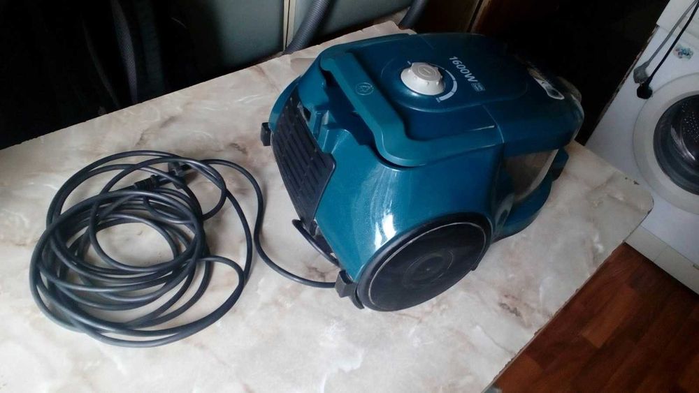 Пылесос Samsung 1600W ( SC4330 )