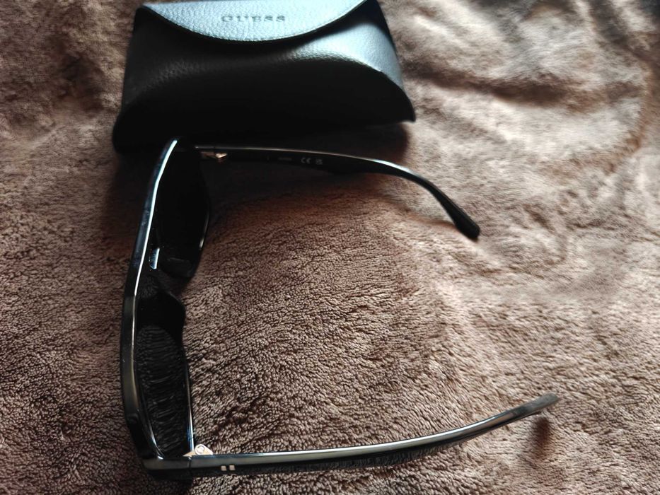 Okulary przeciwsłoneczne męskie GUESS GF5125 01A 61 stan BDB Oryginalne ! Wysyłka OLX !
