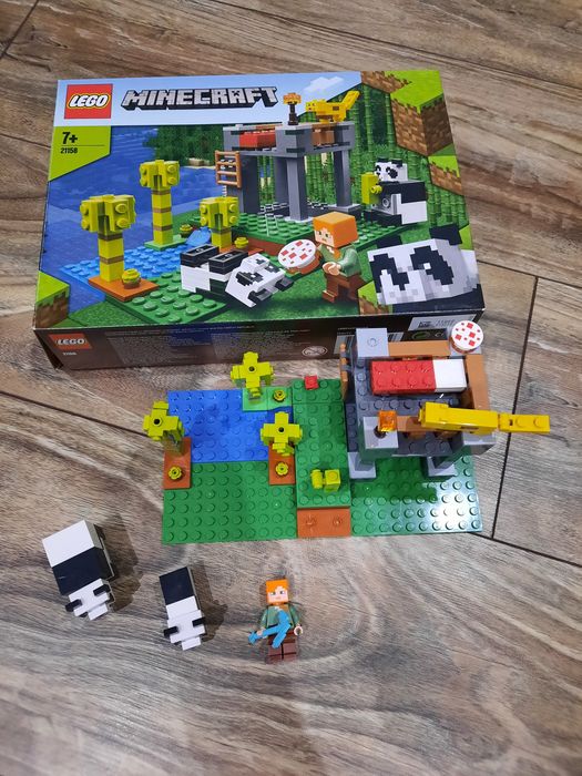 Zestaw lego minecraft 21158