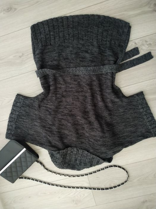 KappAhl grafitowy sweter golf