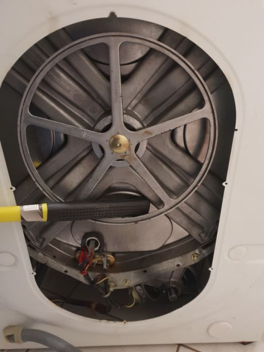 Pralka Ariston ALS109XEU sprzedam na części