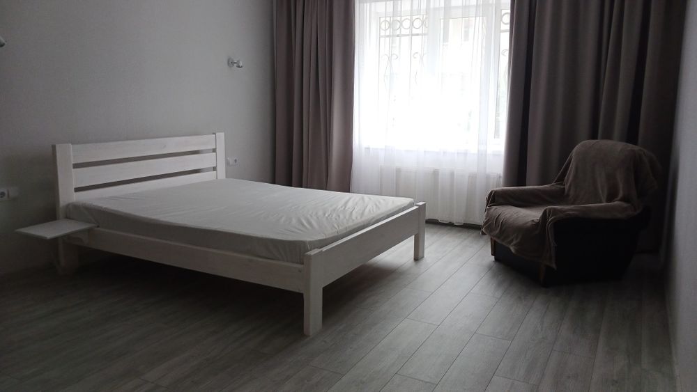 Затишна 1 кімнатна квартира поблиз автовокзалу, погодинно, подобово