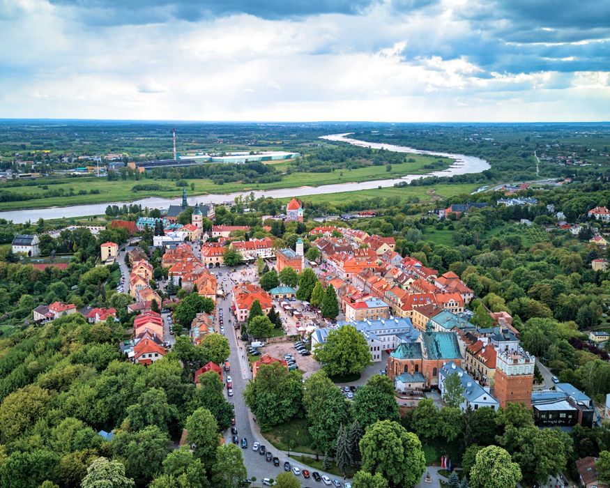 Zdjęcia i filmy z drona, usługi dronem – atrakcyjne ceny na start