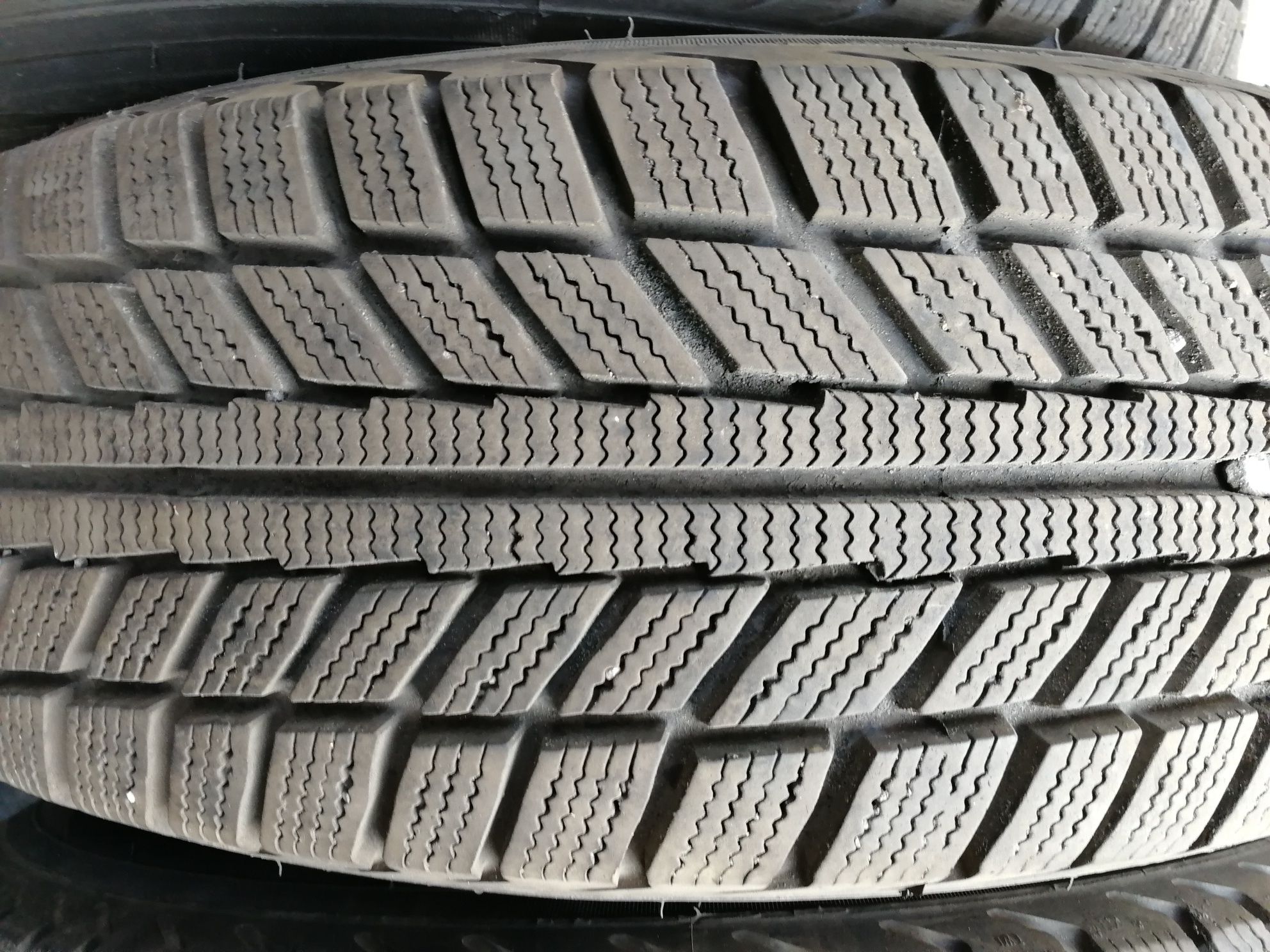 Шины с дисками 195 65 r15: 1 600 грн. - Колеса в сборе Павлоград на Olx