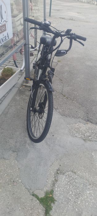 Vendo bicicleta com bateria  seminova  com pouco uso na figueira da fo