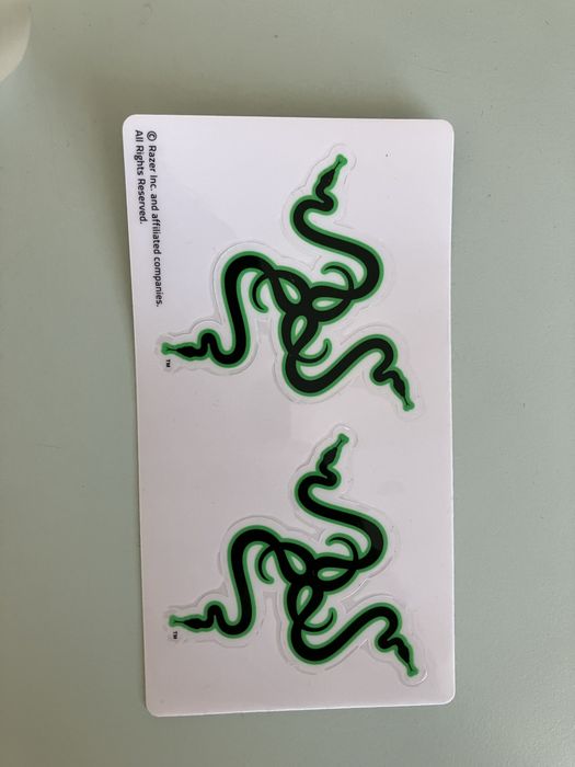 Oryginalne naklejki Razer