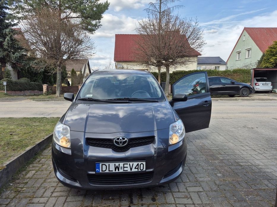 Toyota Auris Toyota Auris 1.4 D-4D • 2008 • 111 tys. km • od nowości w rodzinie