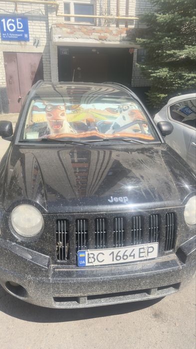 Jeep compass авто
