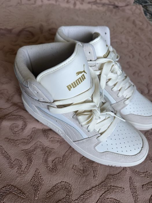 Puma нові шкіряні кросівки високі