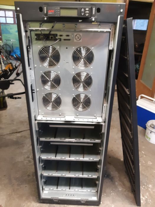 UPS  smart apc 40KVA  zasilacz awaryjny