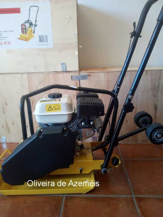 NURNBERG TOOLS Vibratory Plate Compactor64740753219715123