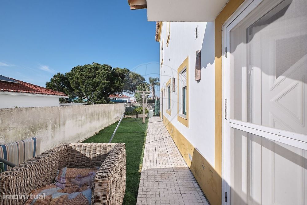 Moradia T4 para venda