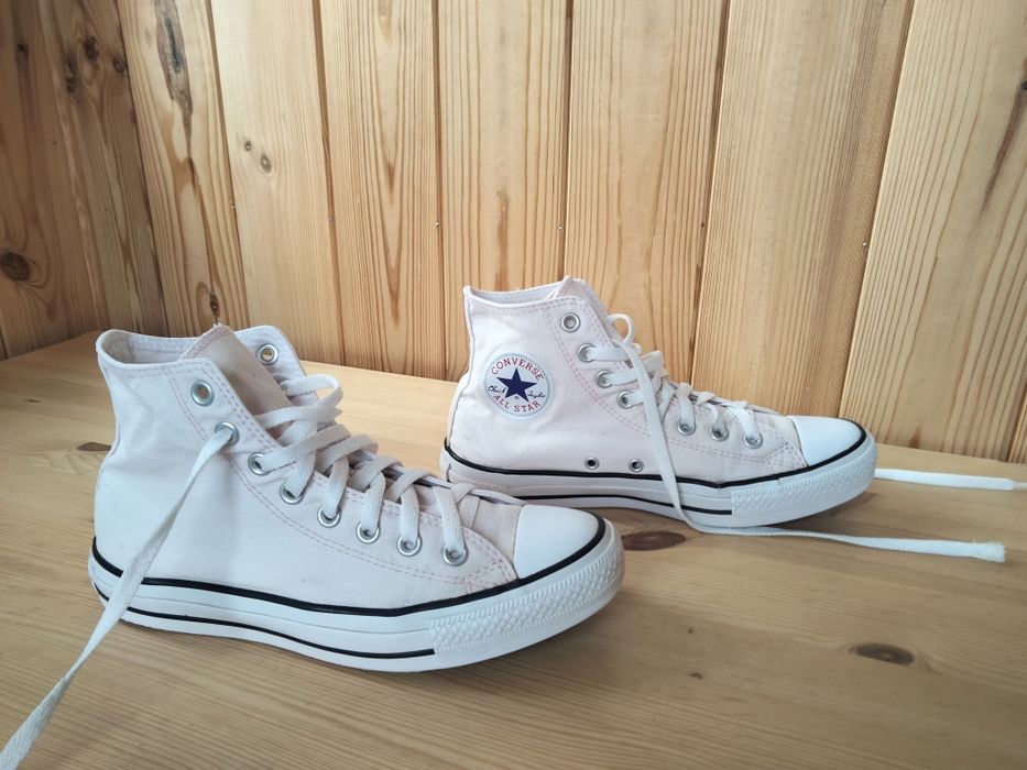 Sprzedam damskie trampki firmy Converse