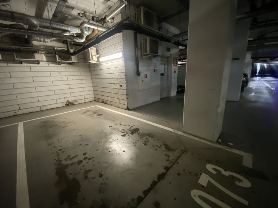 Miejsce parkingowe na wynajem ul.Walońska Angel Wings