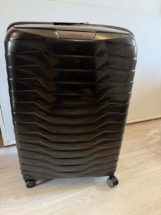 Walizka Samsonite Proxis - czarna 125l