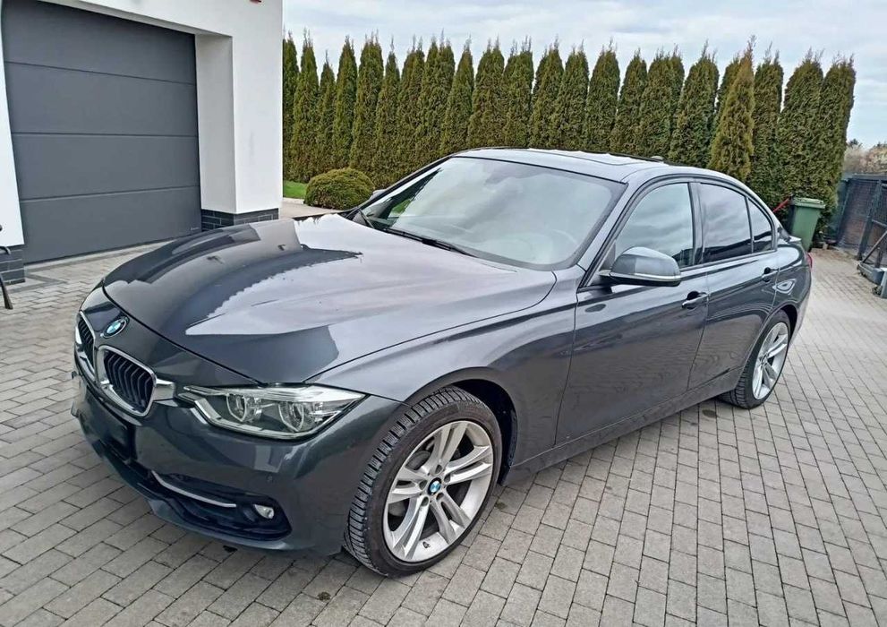 BMW 3 серії 328, 2017 року