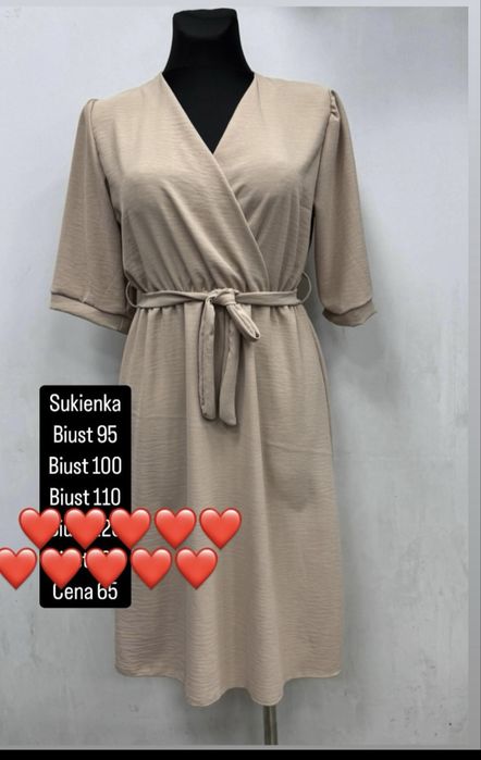 Beżowa sukienka biust 95