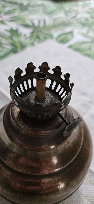 Oryginalna XIX wieczna lampa naftowa