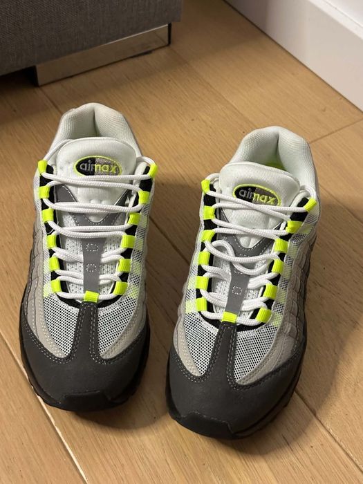 Air max 95 neon 42 rozmiar