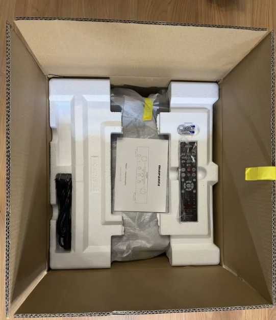 Wzmacniacz Marantz PM6007 w idealnym stanie