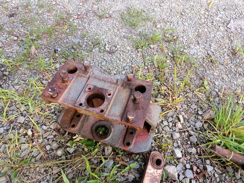 wspornik osi belka oś okrągła wieszak ursus c360 c355 c4011