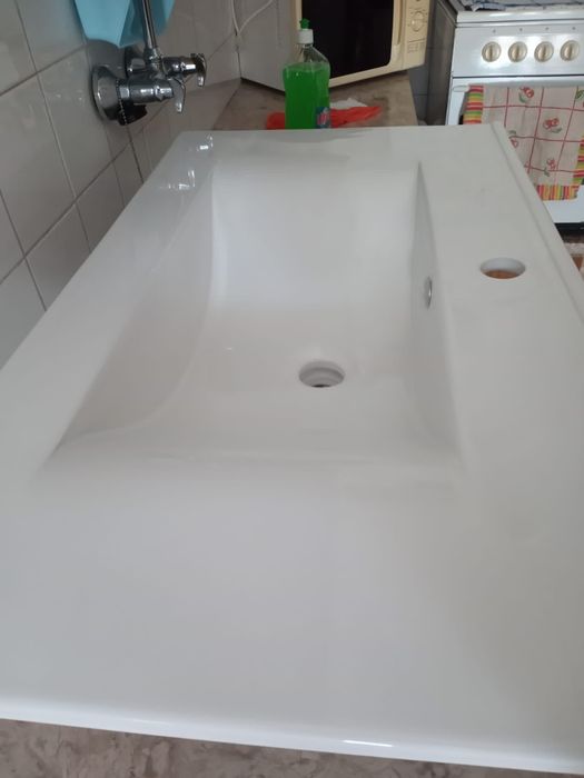 Vendo  Lavatoria, estado Nova.